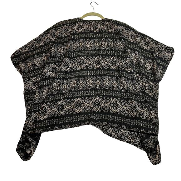 Romeo & Juliet Couture Open Front Floral Boho Print Kimono Size Small NEW - Picture 2 of 6